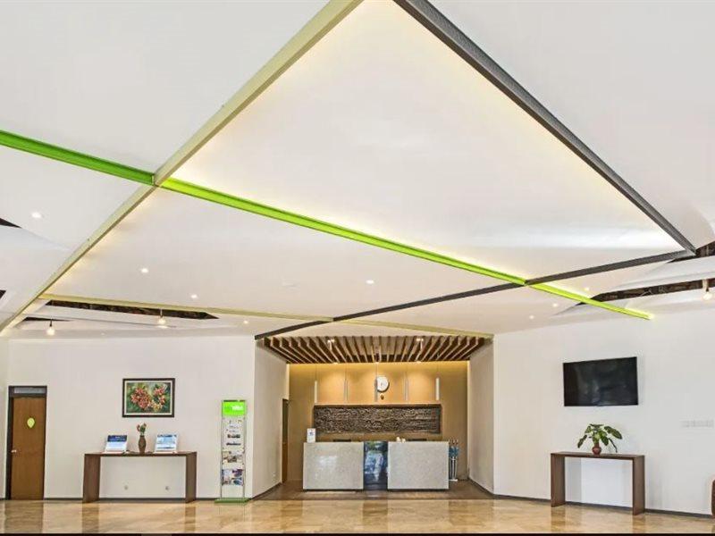 Grand Whiz Hotel برومو المظهر الخارجي الصورة
