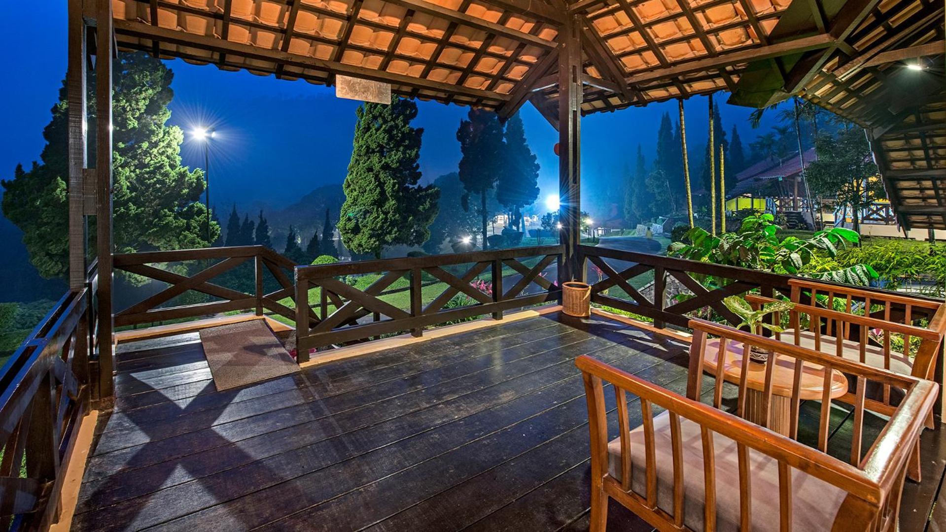 Grand Whiz Hotel برومو المظهر الخارجي الصورة